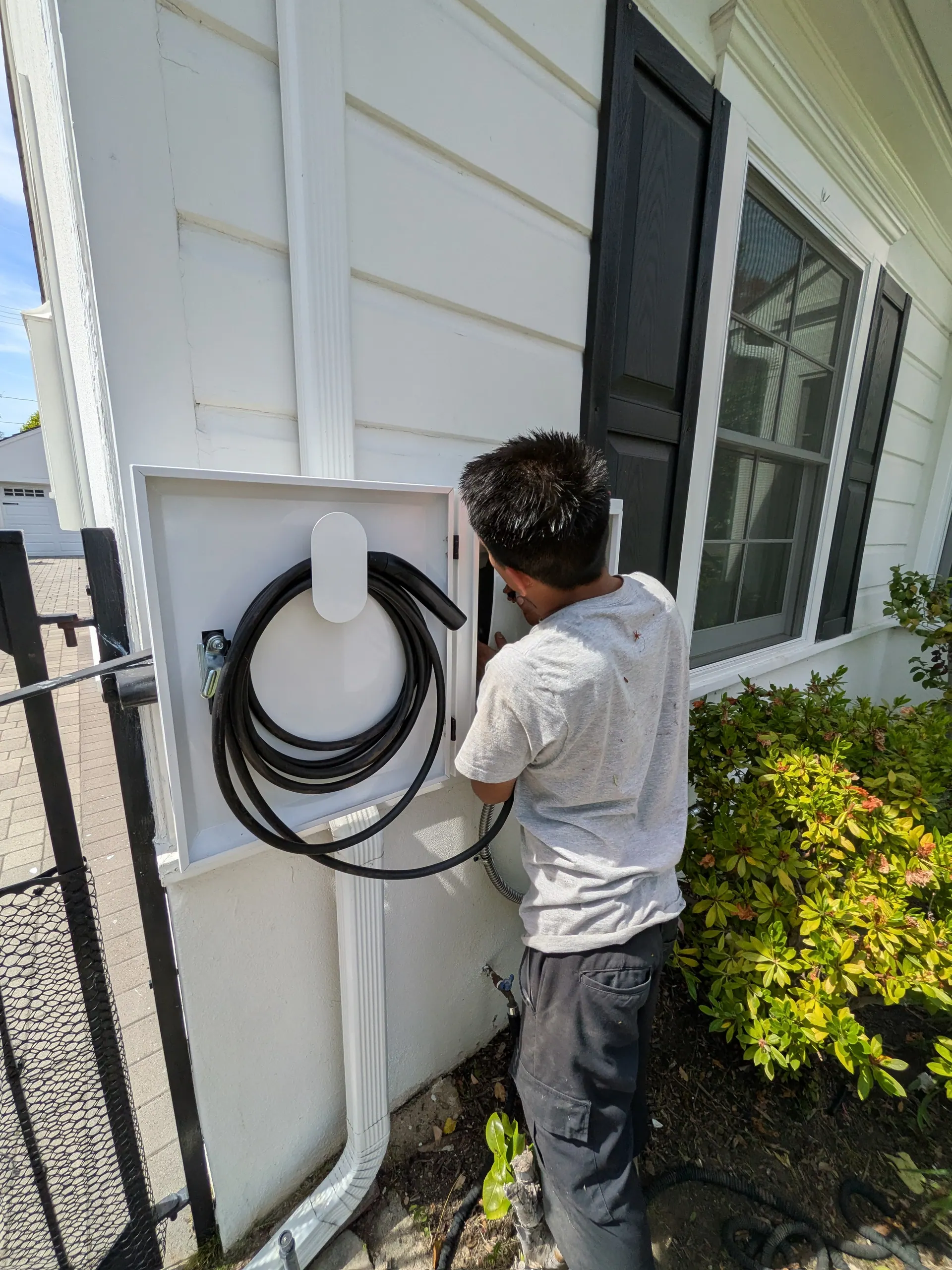 Ultimate Guide to Tesla EV Chargers: Installation & Benefits